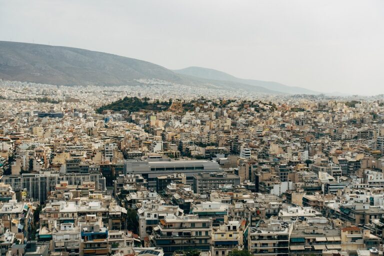 Exploring the Hidden Gems of Dáfni: A Must-Visit Destination in Greece