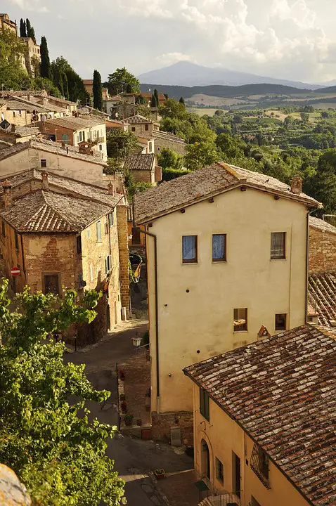 Discovering the Enchanting Charm of Merate: A Must-Visit Destination in Northern Italy