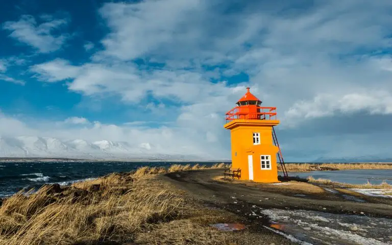 Exploring Skálavík: A Hidden Gem in Iceland’s Untouched Wilderness
