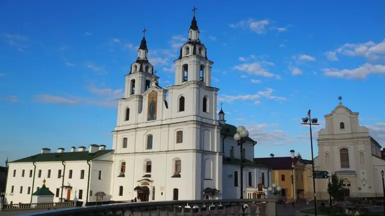 Exploring the Hidden Gems: Must-See Places in Hrodna, Belarus