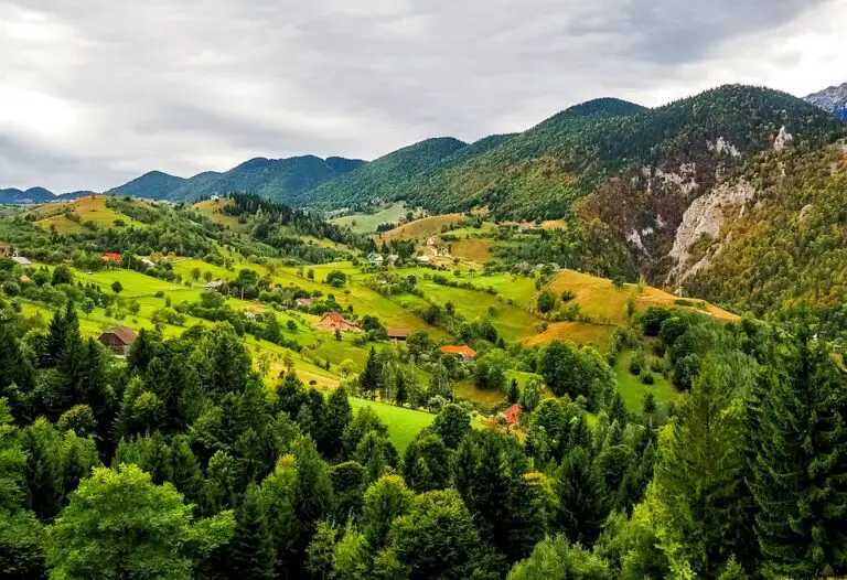 Exploring the Hidden Gems of Năsăud: Romania’s Enchanting Destination